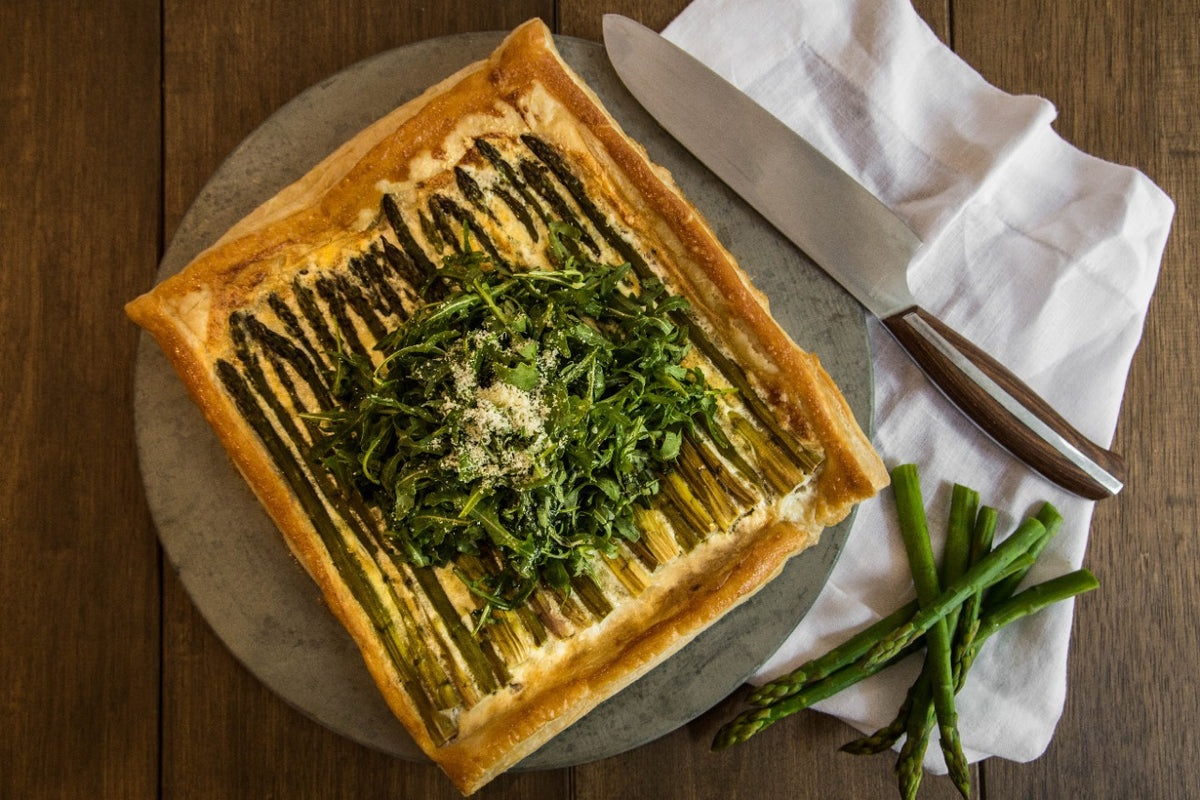 Tarta de espárragos con parmesano